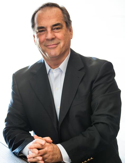 El maestro Valdés ha procurado una mayor participación de la OSPR en el Festival Casals, en aras de una mayor exposición con directores invitados y la ampliación de su repertorio. (GFR Media) (vertical-x1)