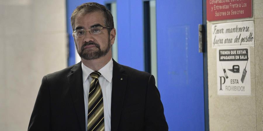 Los días 5 y 6 de diciembre, desfilará la prueba frente al exrector del Recinto de Cayey, Juan Narciso Varona Echeandía, representado por el licenciado Eladio Malavé. (horizontal-x3)