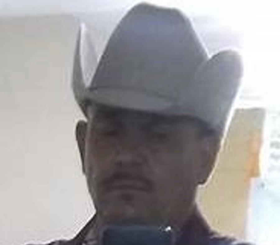La imagen proporcionada por el Departamento de Policía de Phoenix el sábado 1 de septiembre de 2018 muestra a Dimas Coronado, de 46 años. (AP) (semisquare-x3)