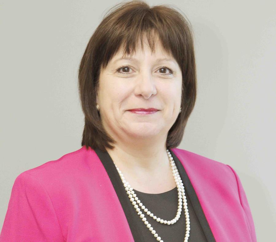 Critican el salario de la directora ejecutiva de la Junta (semisquare-x3)