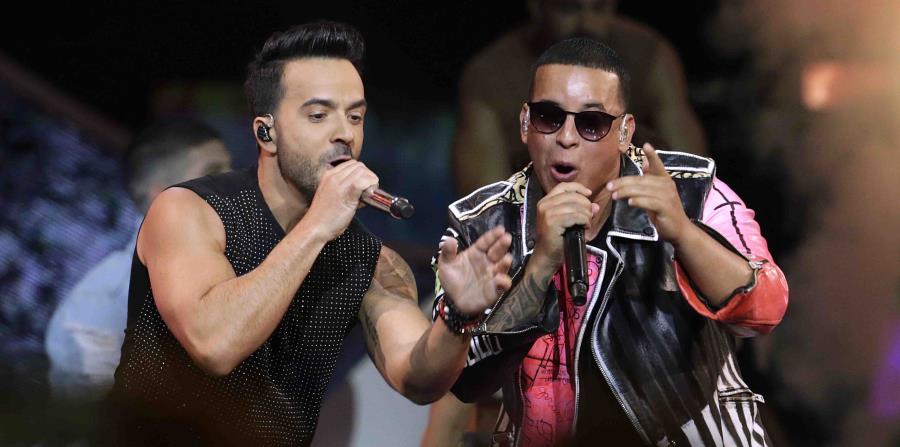 Los artistas boricuas usarán a los Latin Grammy para pedir ayuda para Puerto Rico. (AP) (horizontal-x3)
