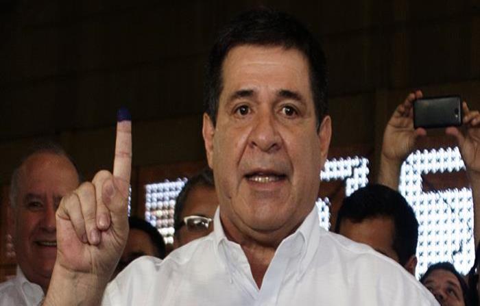 Horacio Cartes presentó su renuncia como presidente de Paraguay (horizontal-x3)
