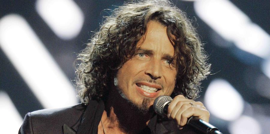 El vocalista se encontraba en medio de una gira con la agrupación Soundgarden cuando murió. (horizontal-x3)