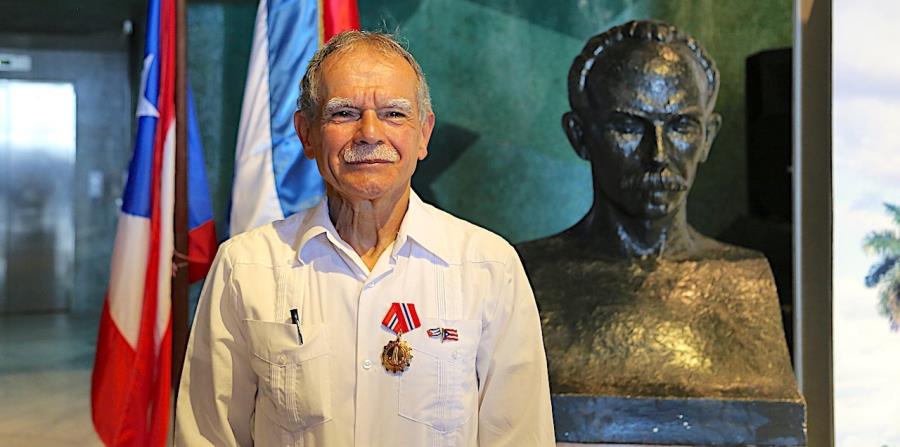 El Consejo de Estado cubano honra a Oscar López Rivera (horizontal-x3)