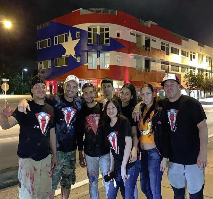 El restaurante “La Placita de Miami”, cuya fachada tiene pintada la bandera de Puerto Rico, está está ubicado entre la 6789 Biscayne Blvd y la calle 68, en el distrito conocido como MiMo, en la ciudad de Miami, Florida. (Suministrada) (semisquare-x3)