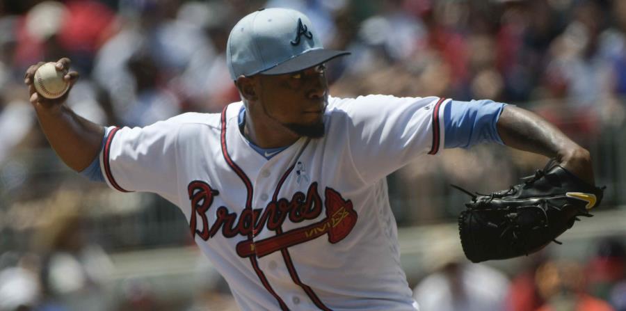 Julio Teherán (5-4) recetó 11 ponches, su mayor cifra de la temporada, dio tres bases por bolas y realizó 95 lanzamientos. (AP / John Amis) (horizontal-x3)