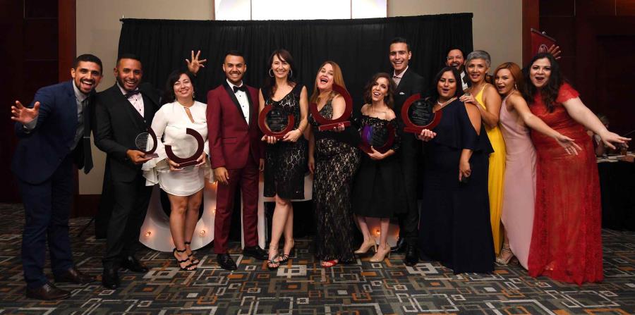 Reporteros y editores de GFR Media asistieron anoche a la gala anual de premiación del Overseas Press Club. (horizontal-x3)