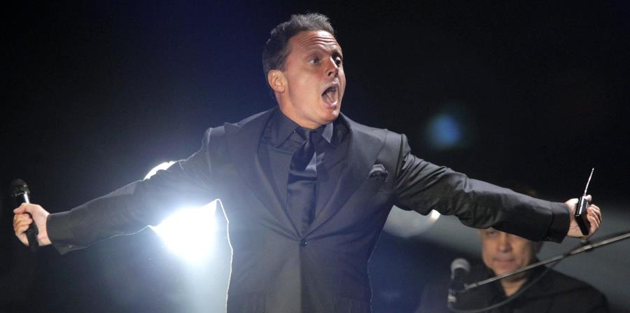 Luis Miguel (horizontal-x3)