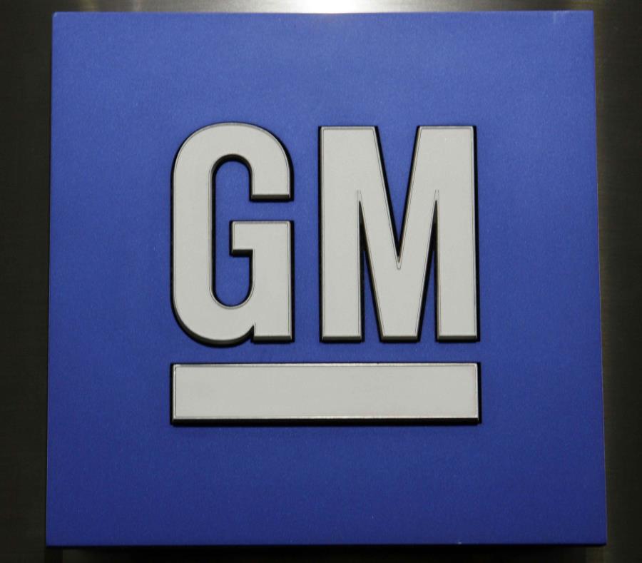 El logo de General Motors Co. en una conferencia de prensa. (semisquare-x3)