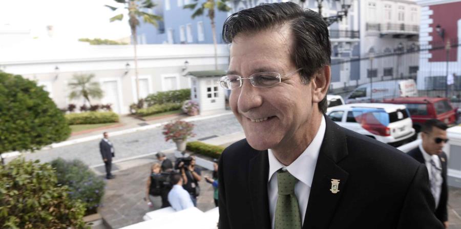 luis rivera marón, secretario de estado de puerto rico (horizontal-x3)