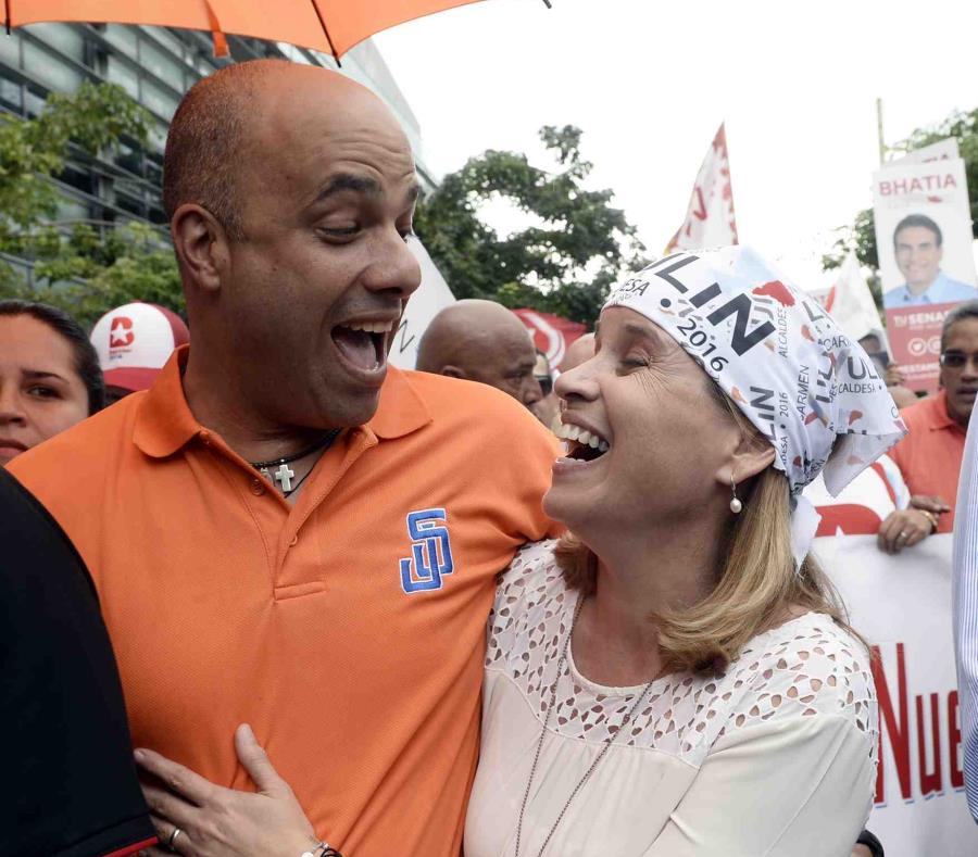 Héctor Ferrer y Carmen Yulín Cruz durante un evento de campaña en 2016 (semisquare-x3)