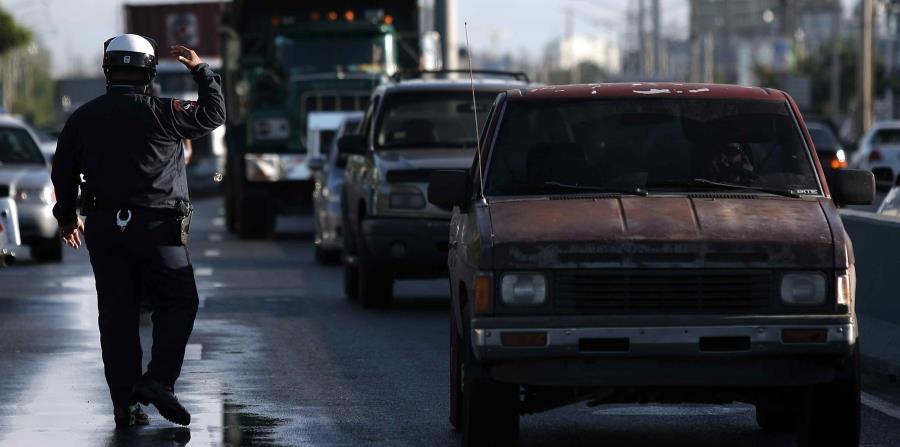 En la zona de Puerta de Tierra y el Condado se reporta congestión vehicular. (GFR Media) (horizontal-x3)