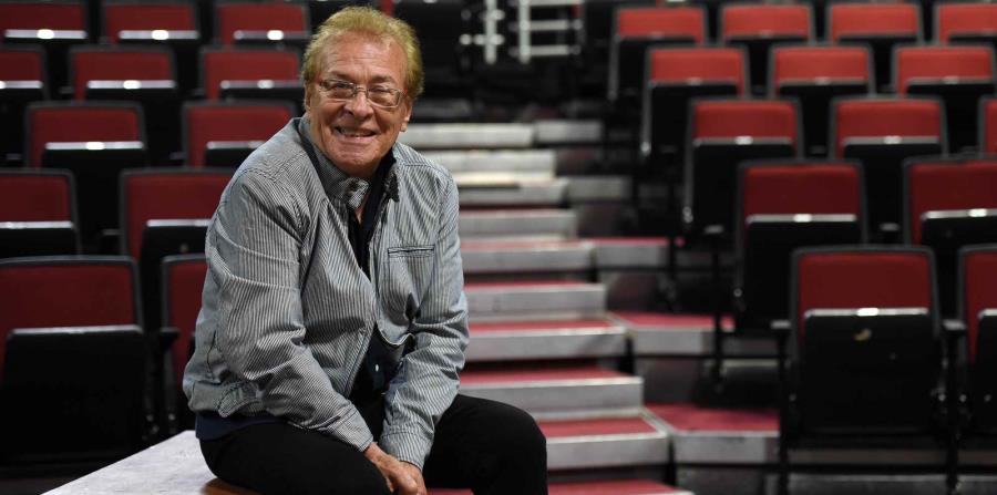 El profesor Dean Zayas no se visualiza sin enseñar. (horizontal-x3)