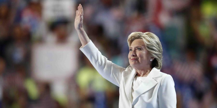 Hillary Clinton (horizontal-x3)