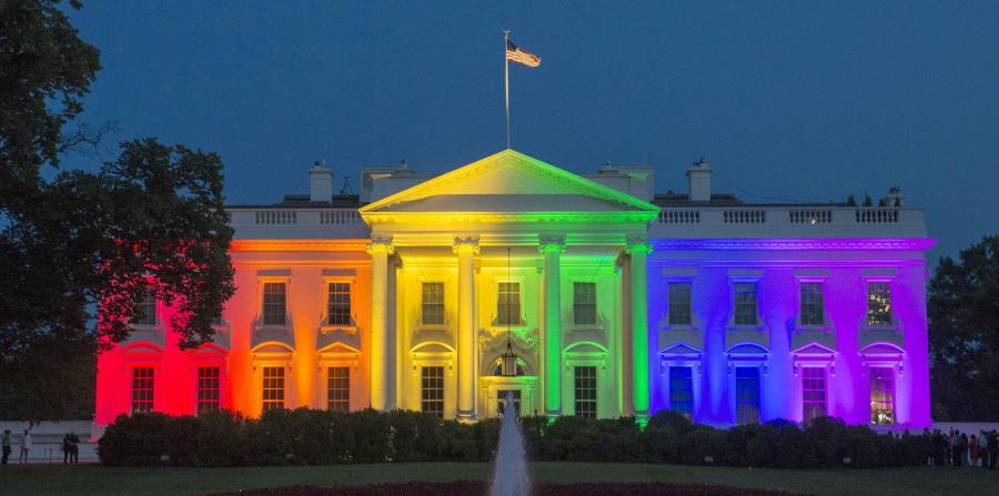 Iluminada la Casa Blanca con los colores del arcoíris | El Nuevo Día