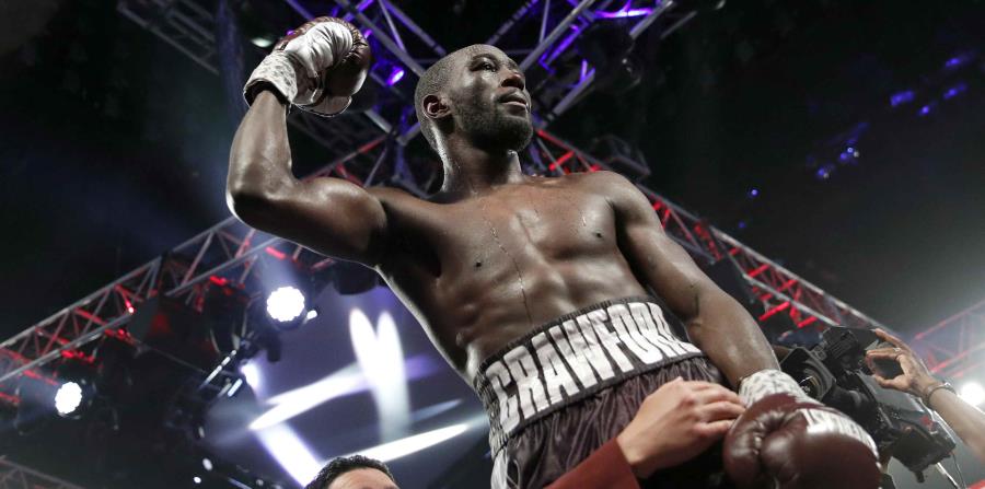 Terence Crawford celebra su victoria sobre Jeff Horn en un combate del peso wélter, el 9 de junio de 2018, en Las Vegas (horizontal-x3)