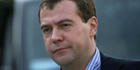 El primer ministro ruso llega a Cuba para visita oficial encomendada por Vladimir Putin