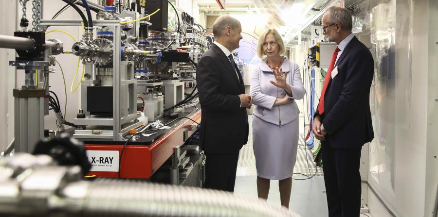 El láser producirá destellos de electrones con una capacidad de aceleración que roza la velocidad de la luz. (AP) (horizontal-x3)