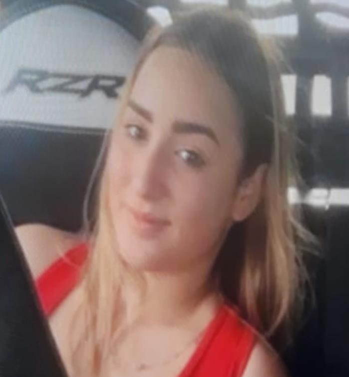Carla Crystal Negrón Aponte tiene 17 años. (Suministrada) (semisquare-x3)