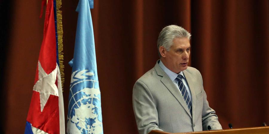 Díaz-Canel sostuvo que el bloqueo o embargo económico de Estados Unidos es el principal obstáculo para lograr el desarrollo de Internet a su máxima capacidad. (horizontal-x3)