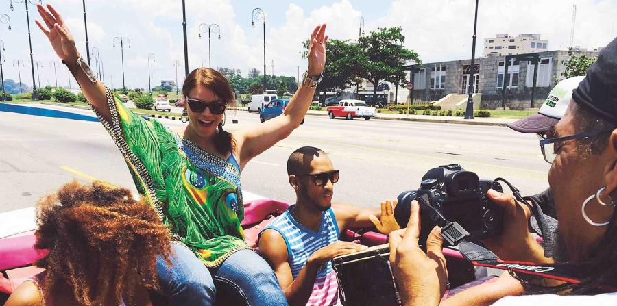 La vocalista aseguró que celebrará un concierto gratuito en el país caribeño para agradecerle al pueblo su cariño y solidaridad (horizontal-x3)