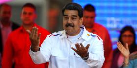 Maduro despliega tropas y anuncia sistema de misiles en frontera con Colombia