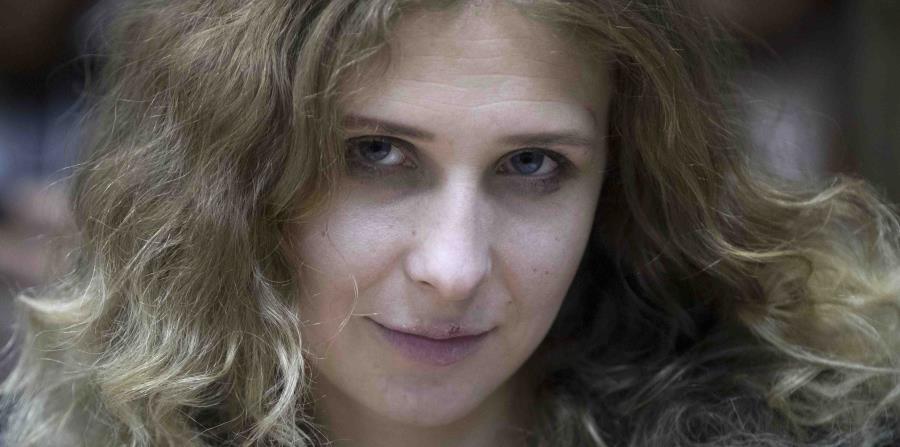Mariya Alekhina fue una de las manifestantes que fue condenada a cárcel. (AP) (horizontal-x3)
