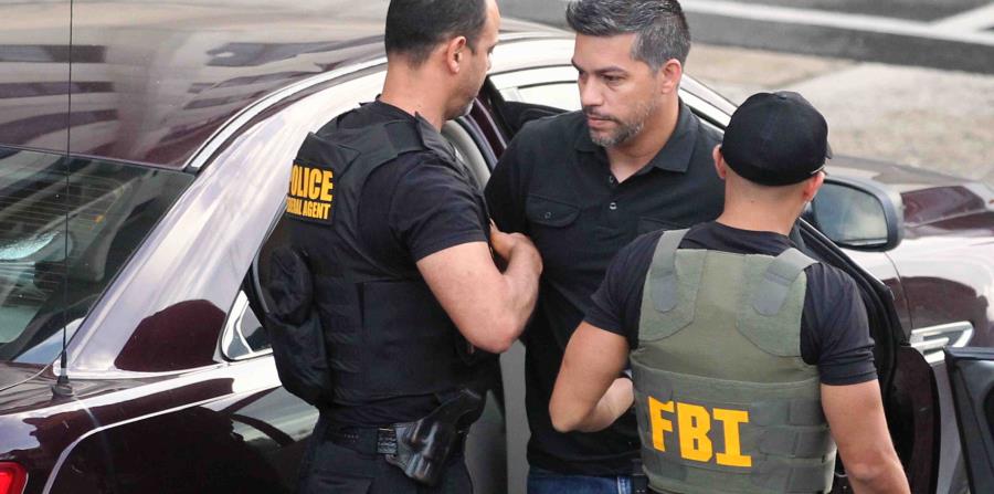 Ramón Orta durante su arresto en junio del año pasado. (GFR Media) (horizontal-x3)