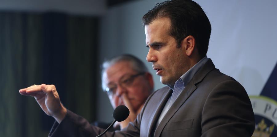 In the picture Ricardo Rosselló, Governor of Puerto Rico. (horizontal-x3)