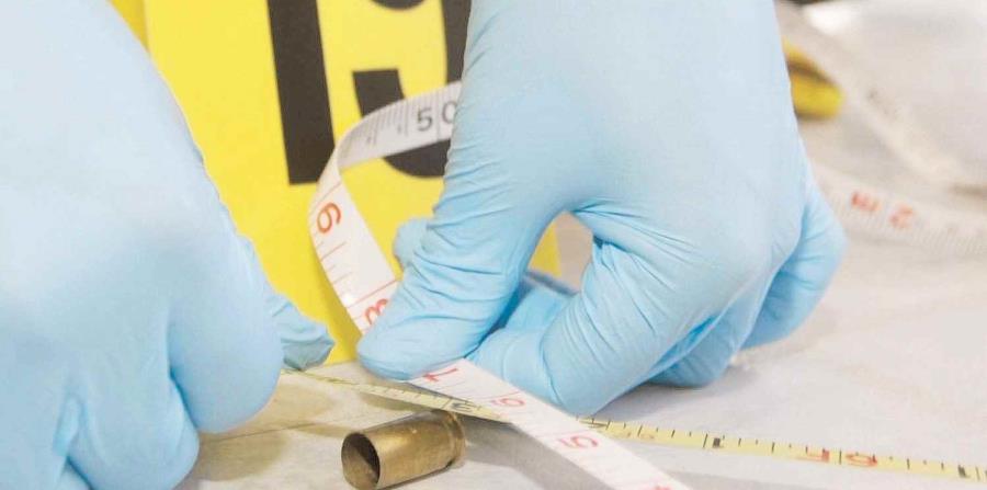 La Policía investiga ambos asesinatos. (GFR Media) (horizontal-x3)