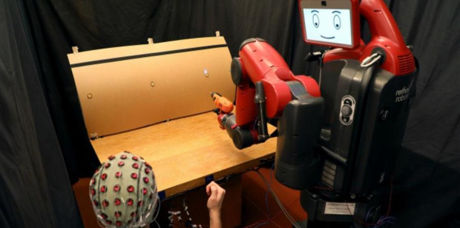 Desarrollan robots que trabajan con el poder de la mente (horizontal-x3)