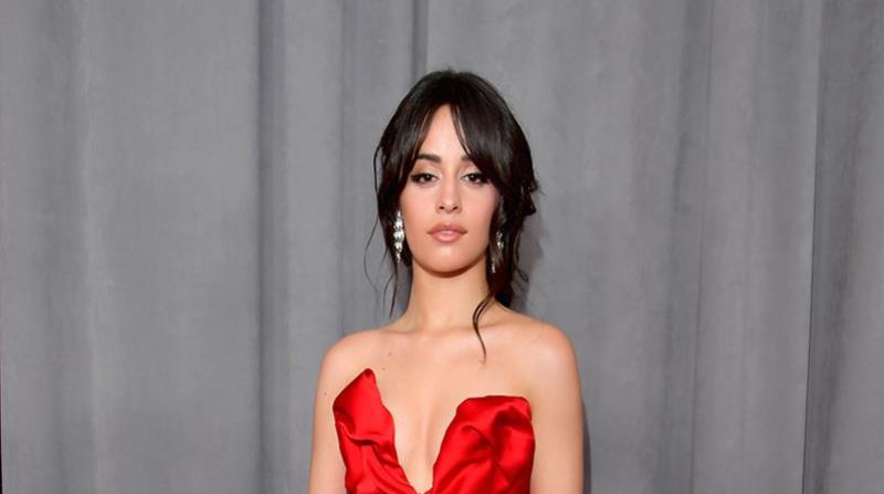 En 2017, Cabello lanzó el sencillo titulado “Havana”, siendo este la canción principal de su álbum debut. (horizontal-x3)