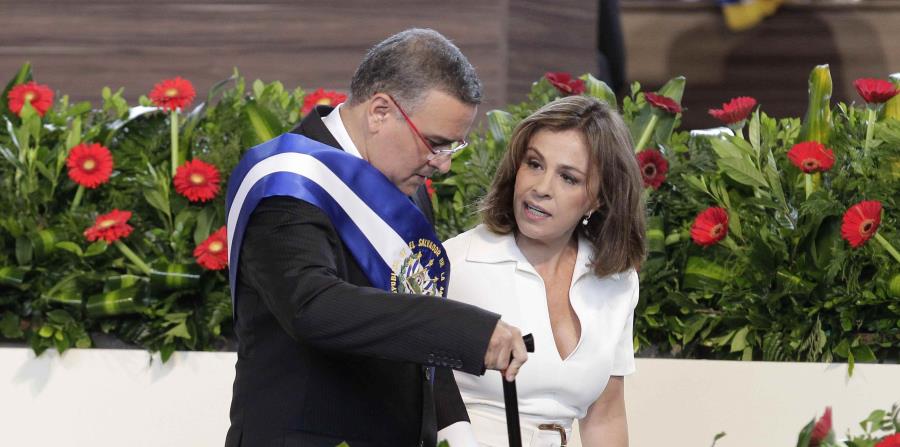 Mauricio Funes (horizontal-x3)