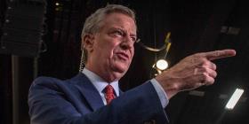 De Blasio prevé dejar carrera a la presidencia si no clasifica a debate