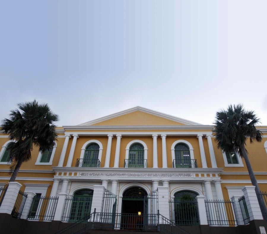 Las capacitaciones para los artistas de las artes escénicas comenzaron hoy y se extenderán hasta el 28 de noviembre, en el teatro Victoria Espinosa, en Santurce. (GFR Media) (semisquare-x3)