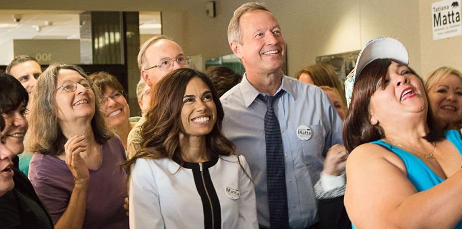 Tatiana Matta, al centro, junto al exgobernador de Maryland Martin O'Malley (horizontal-x3)