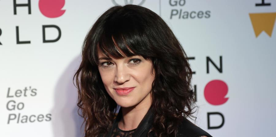 Las fotos que comprobarían el encuentro sexual entre Asia Argento y Jimmy Bennett (horizontal-x3)