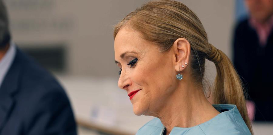 Cifuentes tenía un título de la Universidad Rey Juan Carlos. (EFE / Paco Campos) (horizontal-x3)