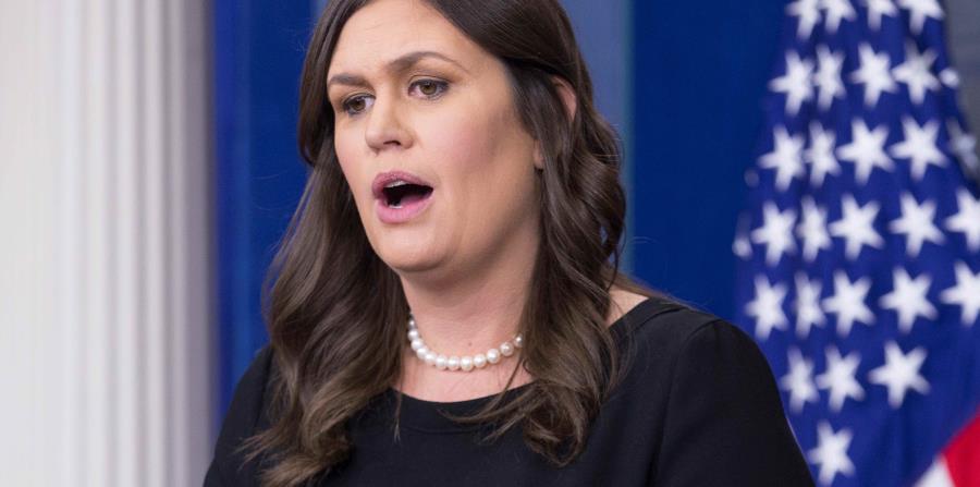 La portavoz de la Casa Blanca, Sarah Sanders, habló en conferencia de prensa. (horizontal-x3)