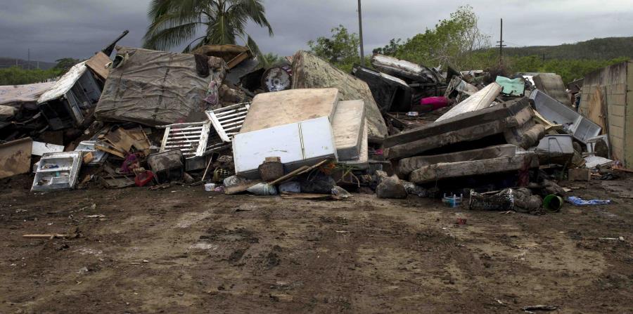 El gobierno de Puerto Rico ha pedido además extender otros 120 días la plena aportación federal medidas de protección de emergencia (categoría B). (horizontal-x3)