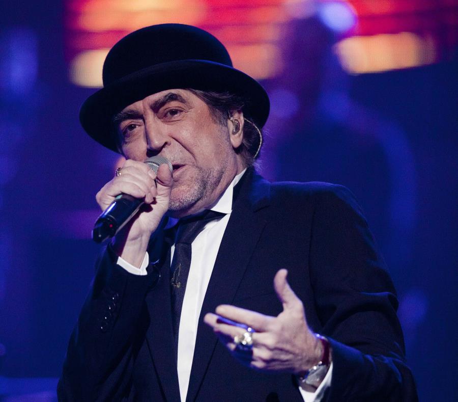 Joaquín Sabina durante una de sus presentaciones en Puerto Rico. (AP) (semisquare-x3)