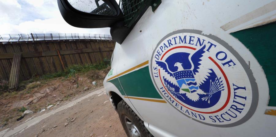 En un comunicado la agencia de protección fronteriza dijo que sus agentes tienen “amplia autoridad policial” y pueden interrogar a individuos (horizontal-x3)