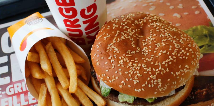 Un combo de Burger King en un restaurante en Estados Unidos (AP) (horizontal-x3)