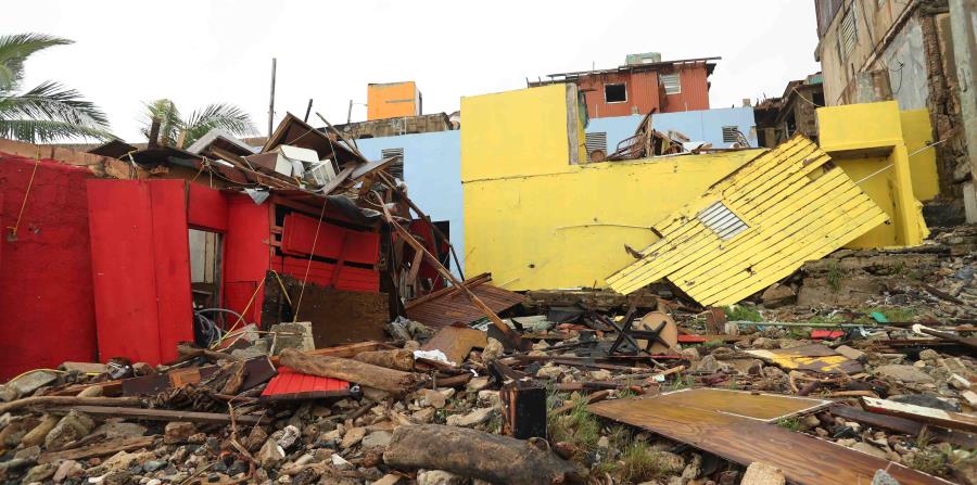 Varias casas en La Perla, en el Viejo San Juan, quedaron completamente destruidas. (horizontal-x3)