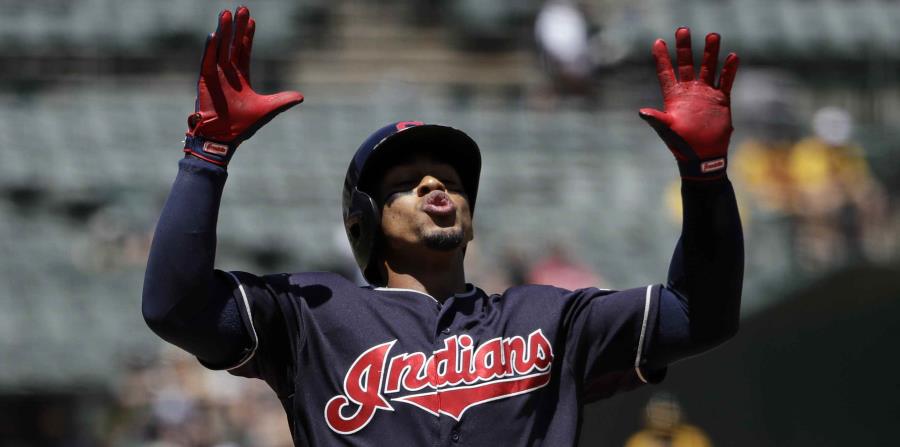 El puertorriqueño Francisco Lindor terminó el partido de 4-3, cuatro anotadas, dos impulsadas. (AP) (horizontal-x3)