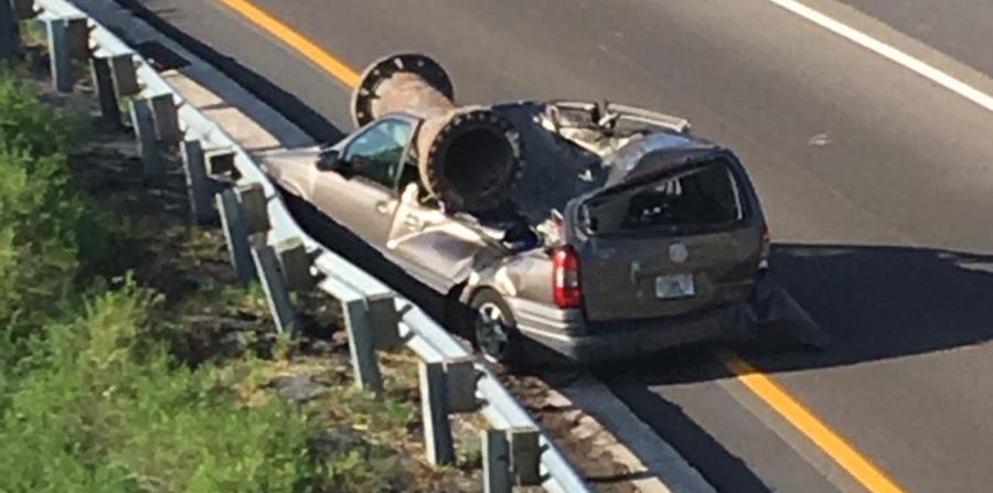 Un hombre sobrevive impresionante accidente en Florida (horizontal-x3)
