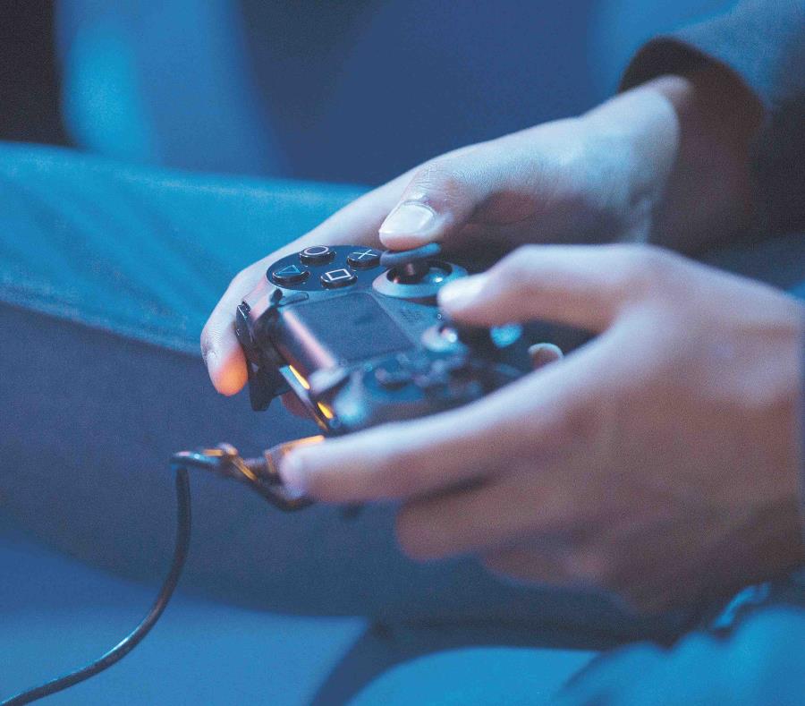 Muere gamer en maratón de videojuegos (semisquare-x3)