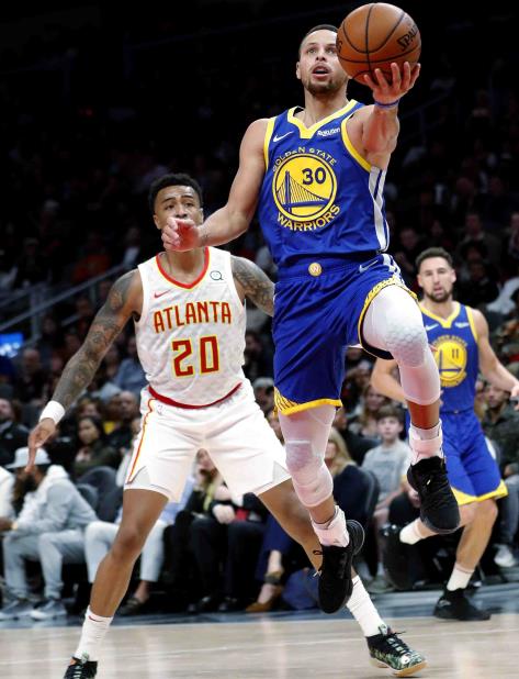 Curry anotó 30 puntos. (AP) (vertical-x1)