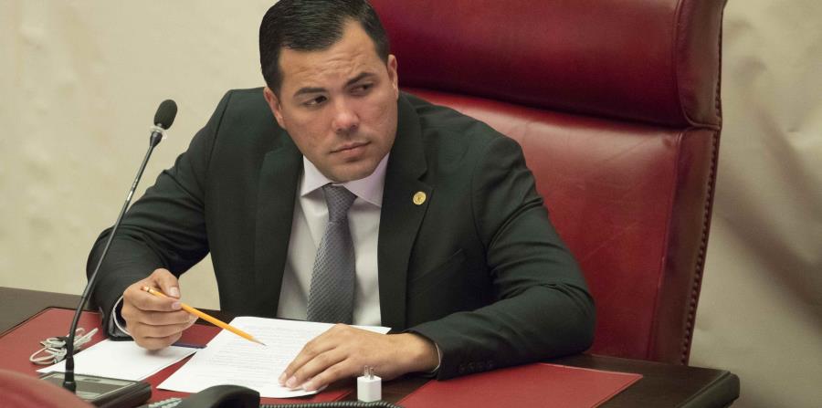 El senador Axel Roque también es maestro. (GFR Media) (horizontal-x3)
