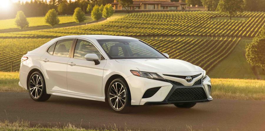Toyota Camry del 2018. (horizontal-x3)